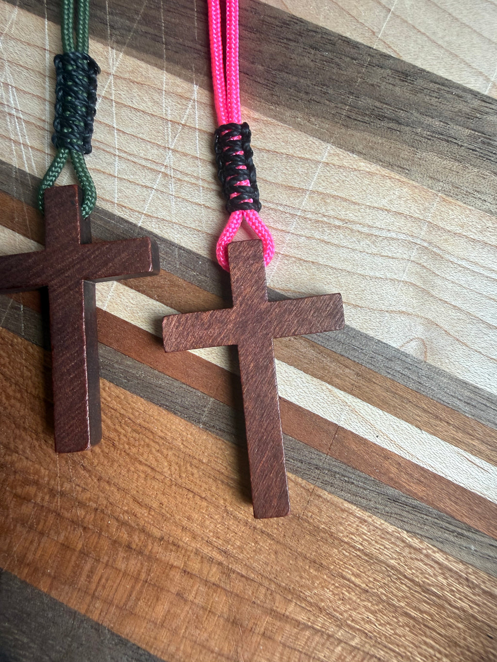 Men's Minimalist Wooden Cross Necklace | Paracord Adjustable Christian Jewelry, Lightweight and Durable Gift