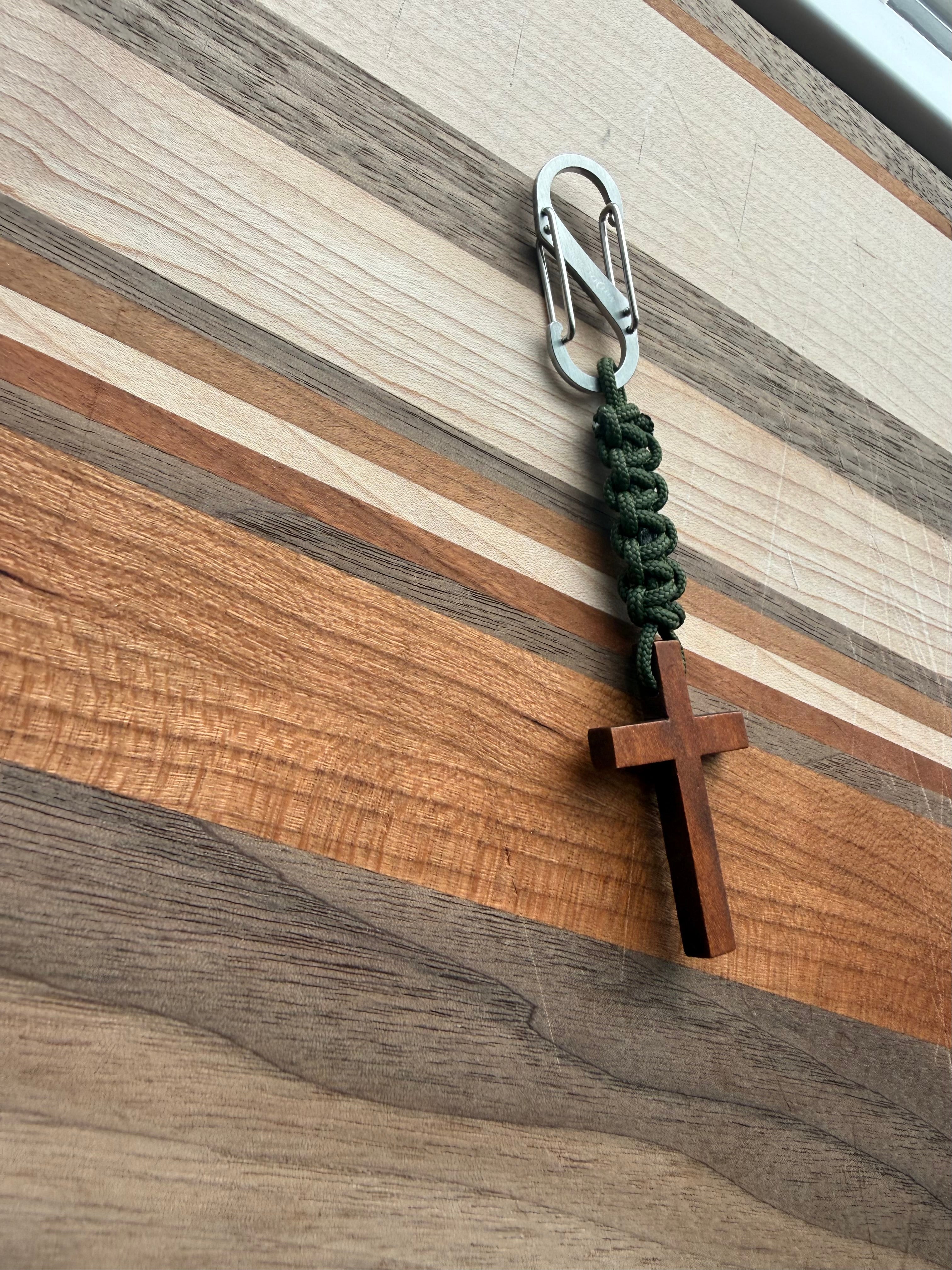 Men's Wooden Cross Short Paracord Keychain With Clip |Military, Outdoors, Faith Accessories, Stocking Stuffers