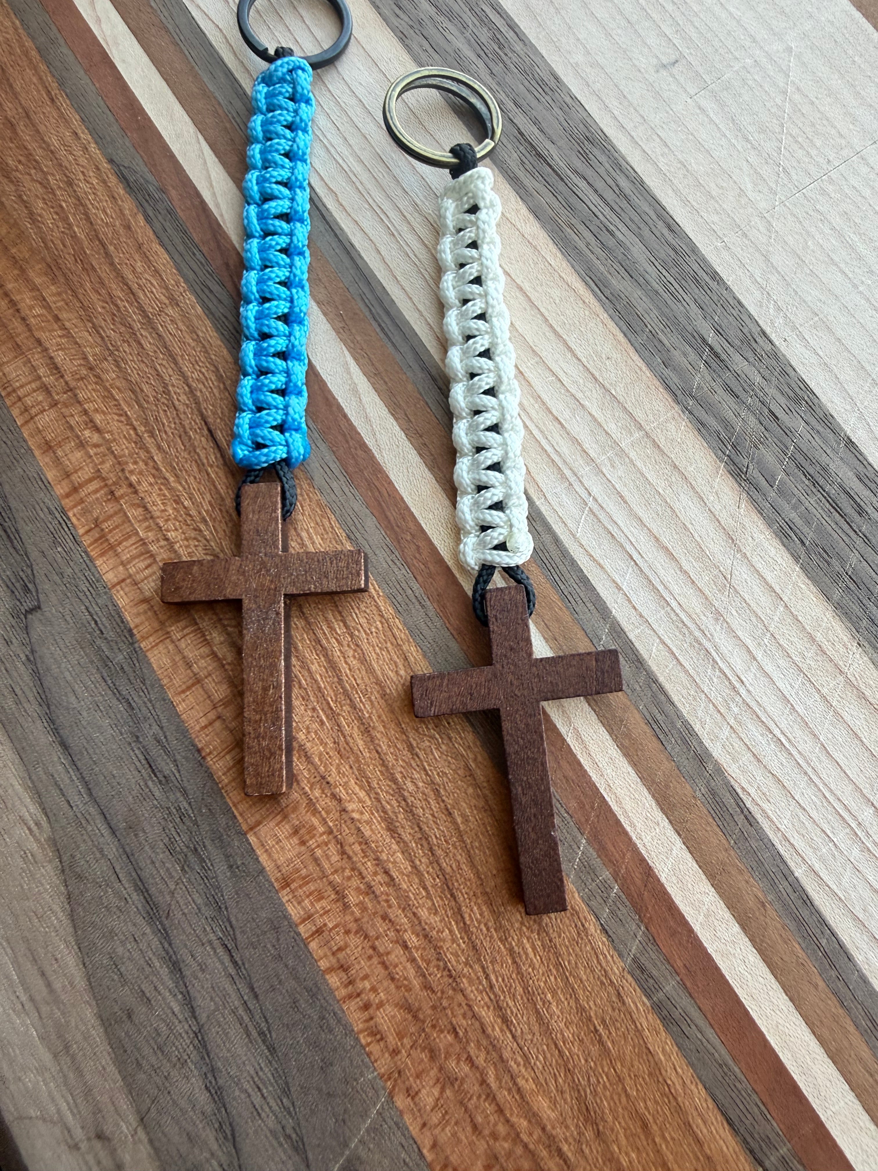 Wooden Cross Paracord Lanyard | Natural Finish| Faith, Military, Outdoors Accessories, Gift for Christian Men