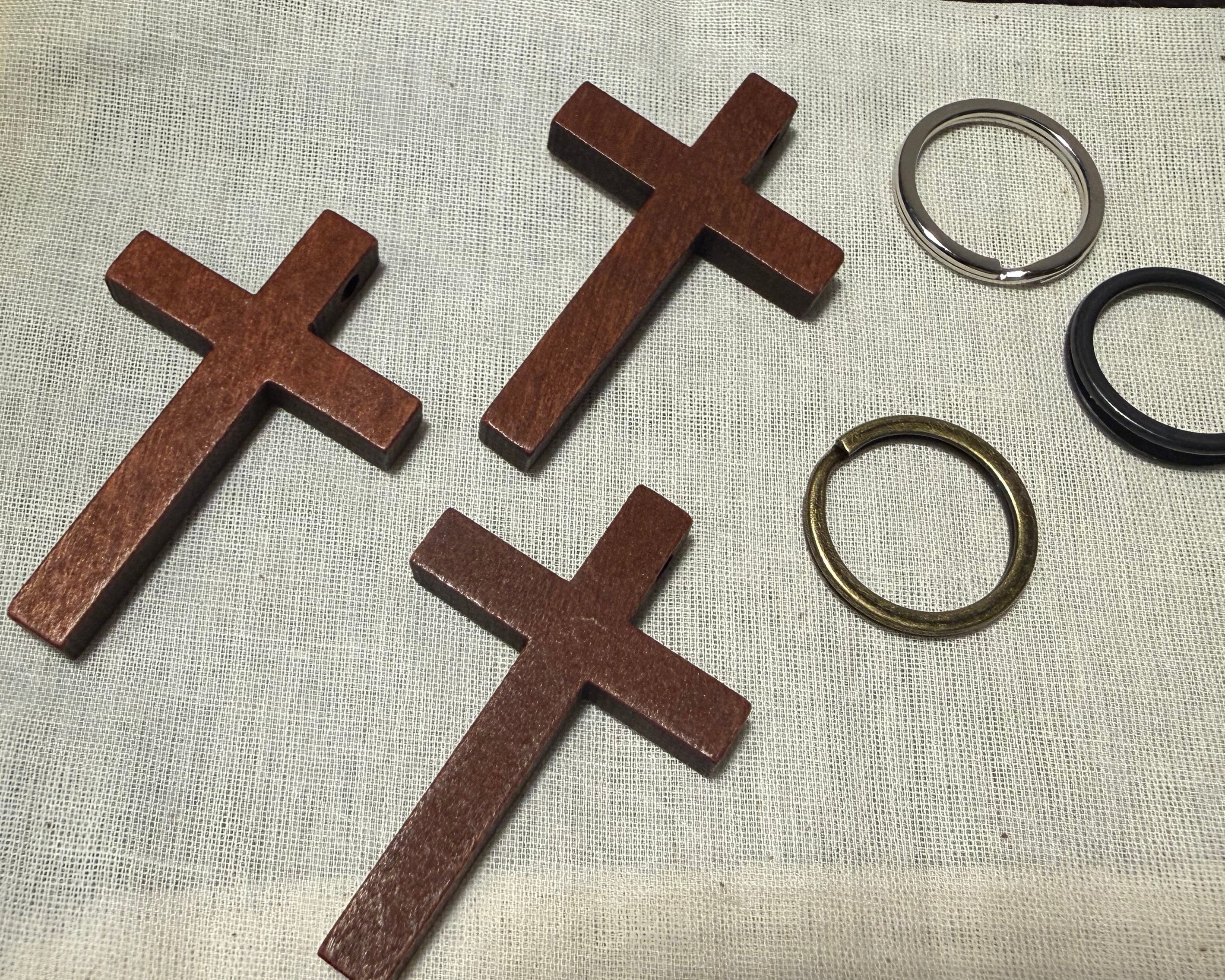 Keychain Pendant| Wooden Cross| 3 Ring Set| Silver, Bronze, Black| Cotton Bag| Gift| EDC|