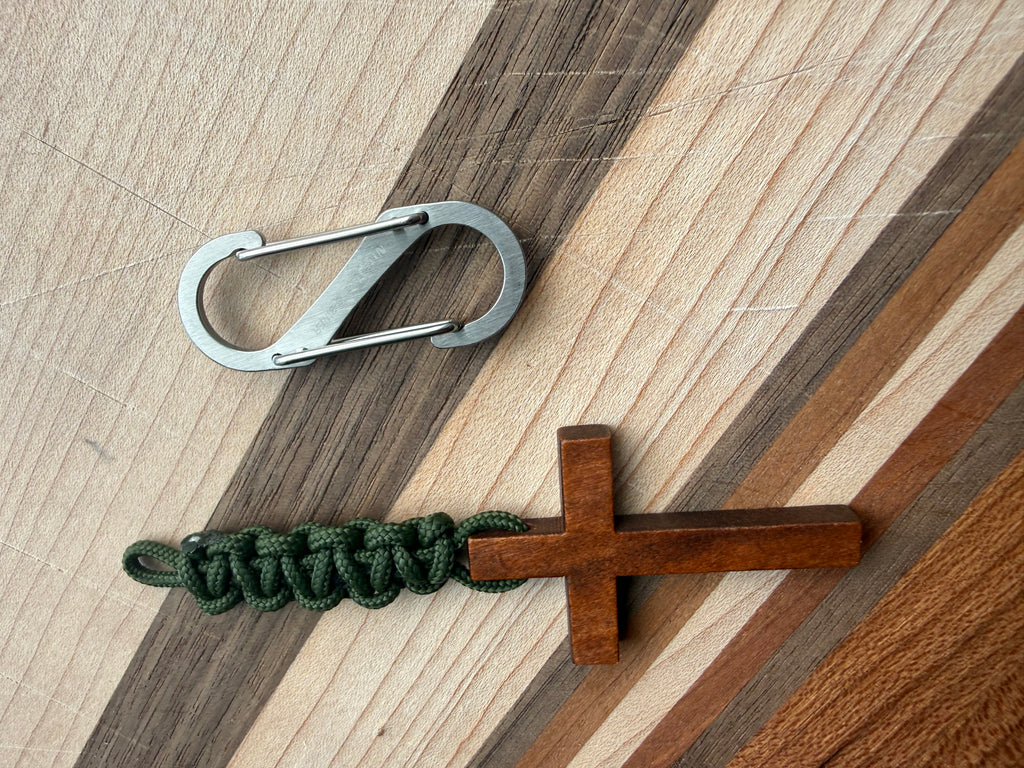 Men's Wooden Cross Short Paracord Keychain With Clip |Military, Outdoors, Faith Accessories, Stocking Stuffers