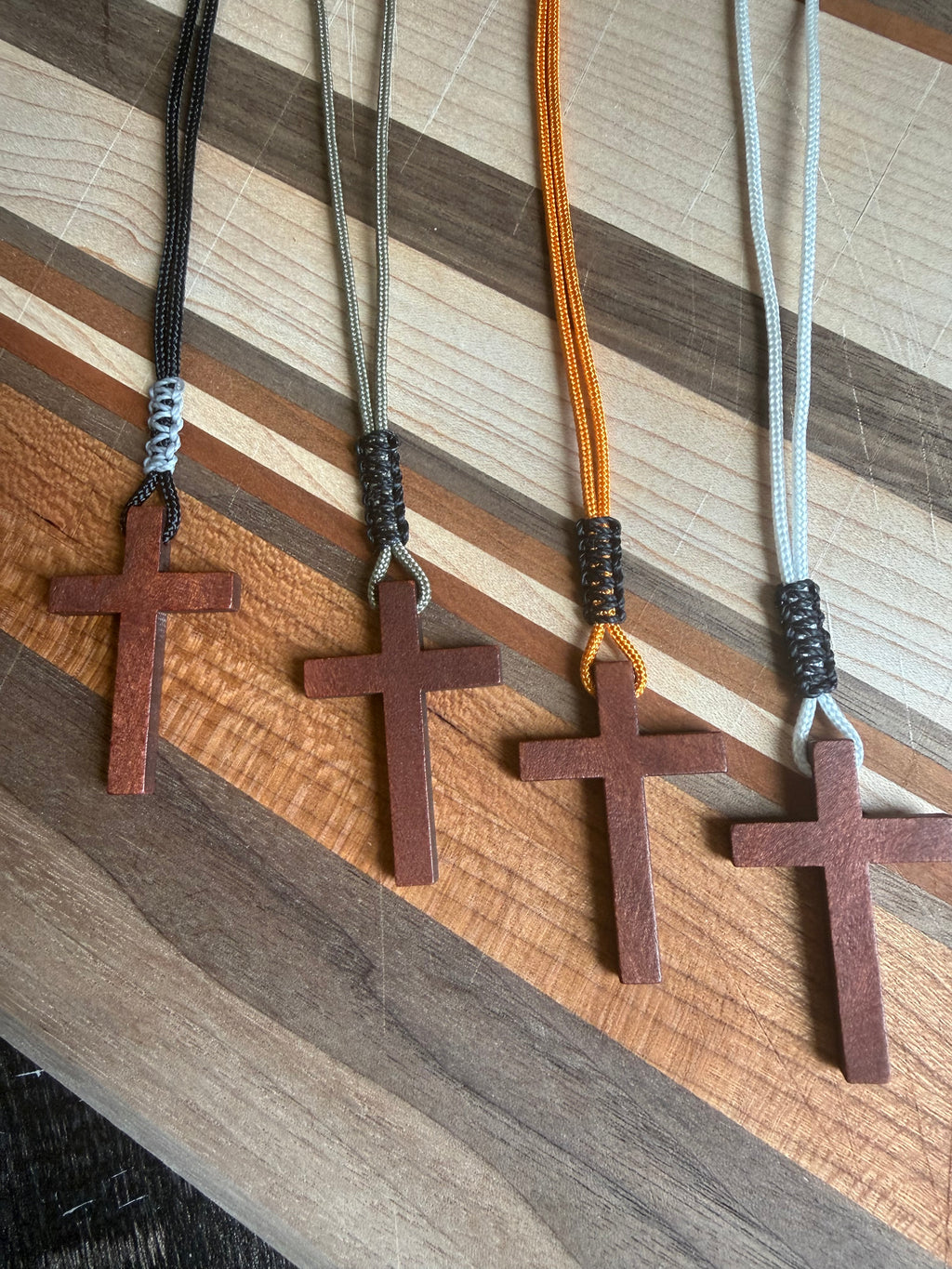 Men's Minimalist Wooden Cross Necklace | Paracord Adjustable Christian Jewelry, Lightweight and Durable Gift