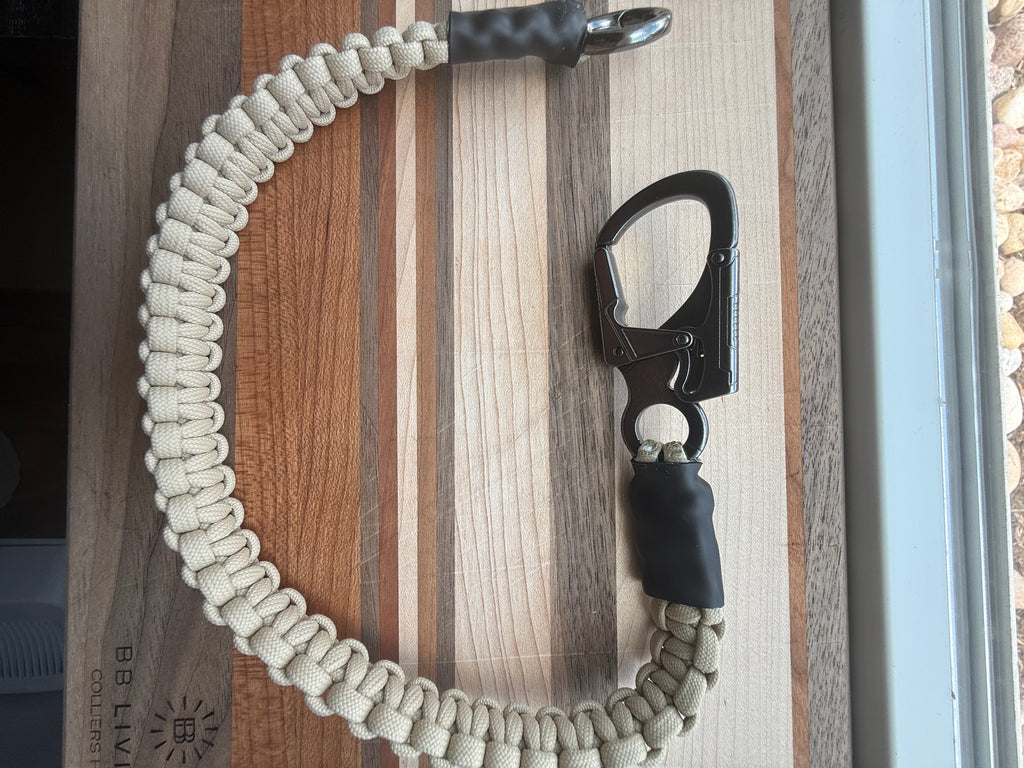 Sidewinder 550 Paracord Retainer Lanyard | Handcrafted With Carabiner Accessories, Airsoft, Camping, Travel, Bottle, Leash, Bag Strap, Leash