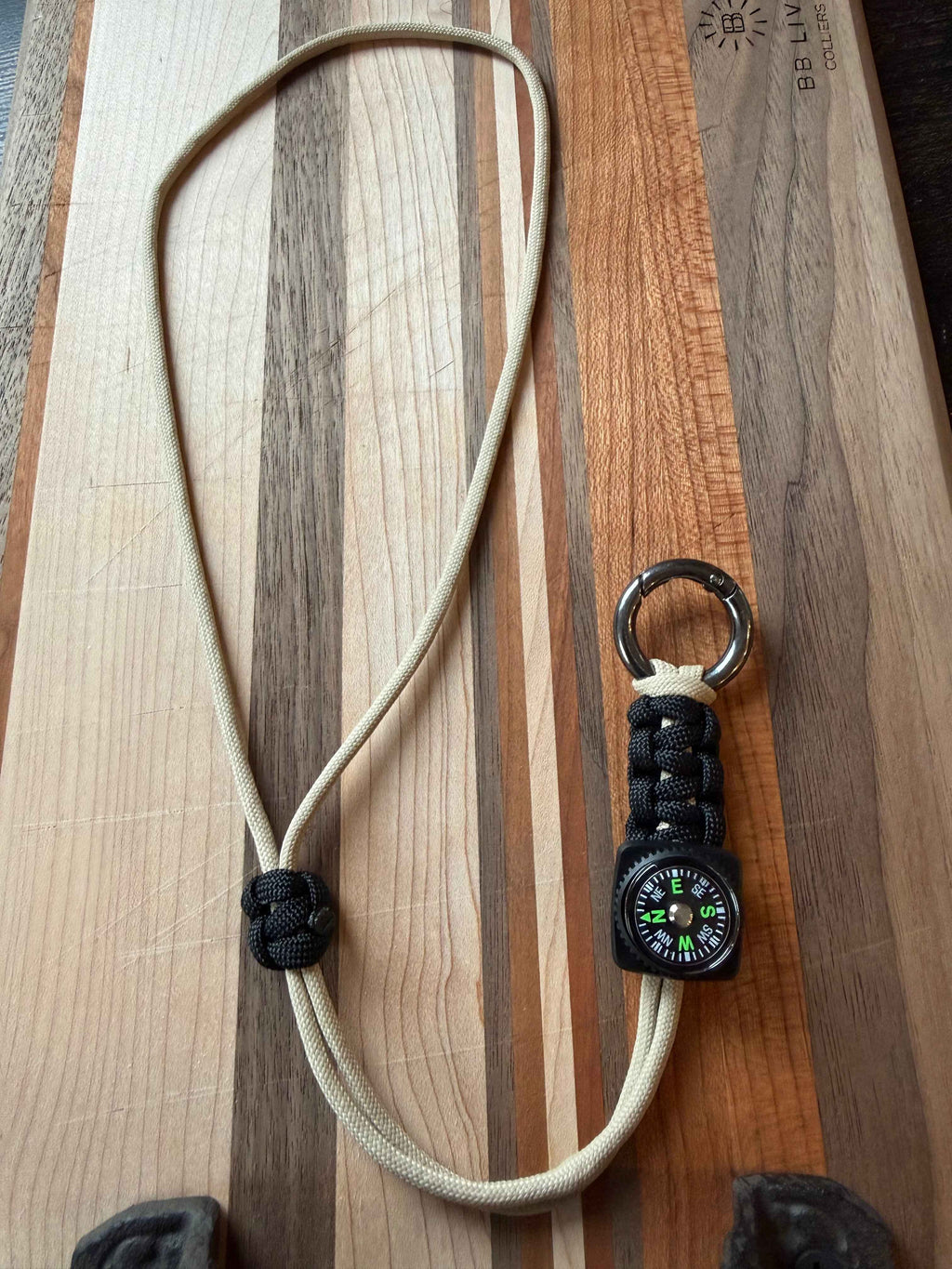 Tactical Lanyard/Necklace with Compass and Metal Alloy Carabiner|Custom Length