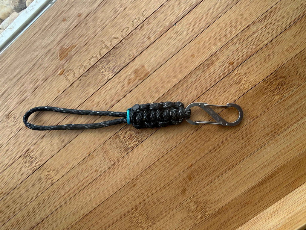 Thin Blue Line Key Fob| Stainless Steel Clip | Paracord Keychain