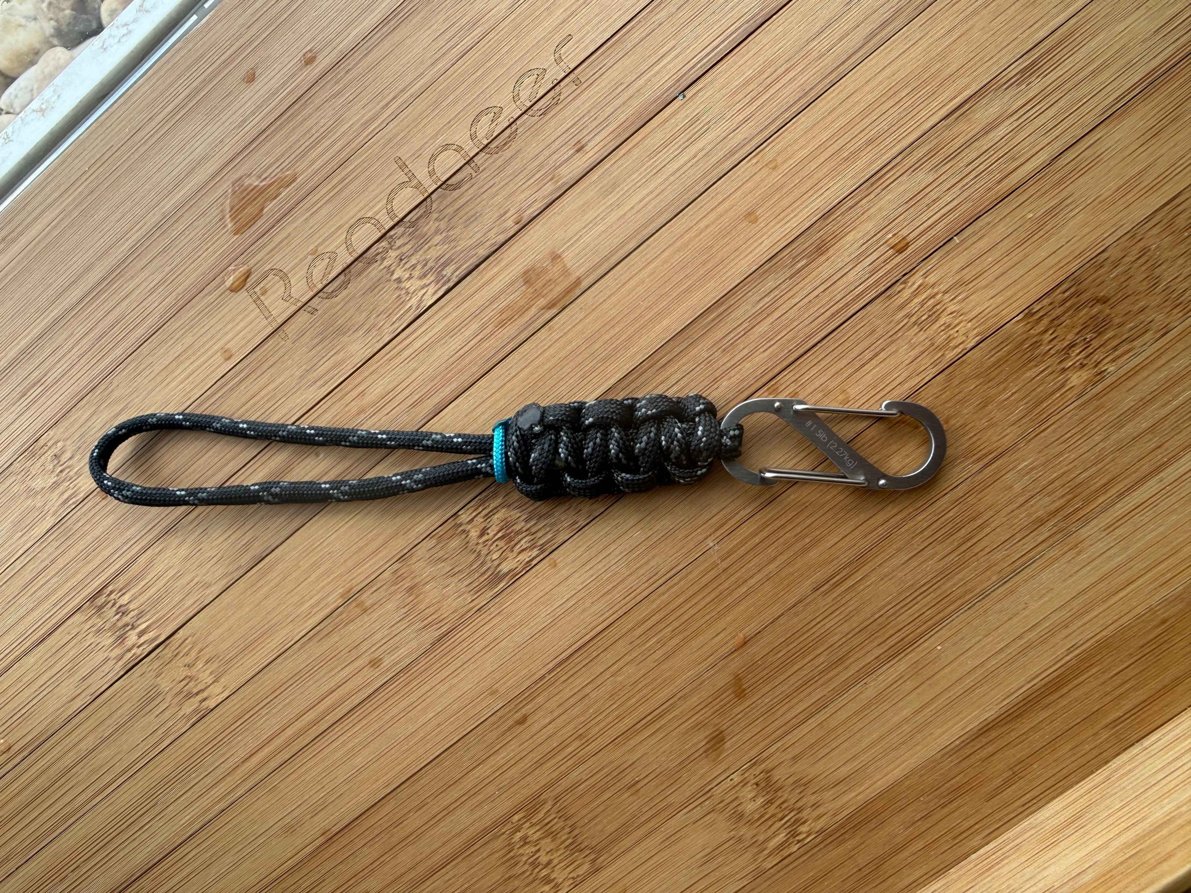 Thin Blue Line Key Fob| Stainless Steel Clip | Paracord Keychain