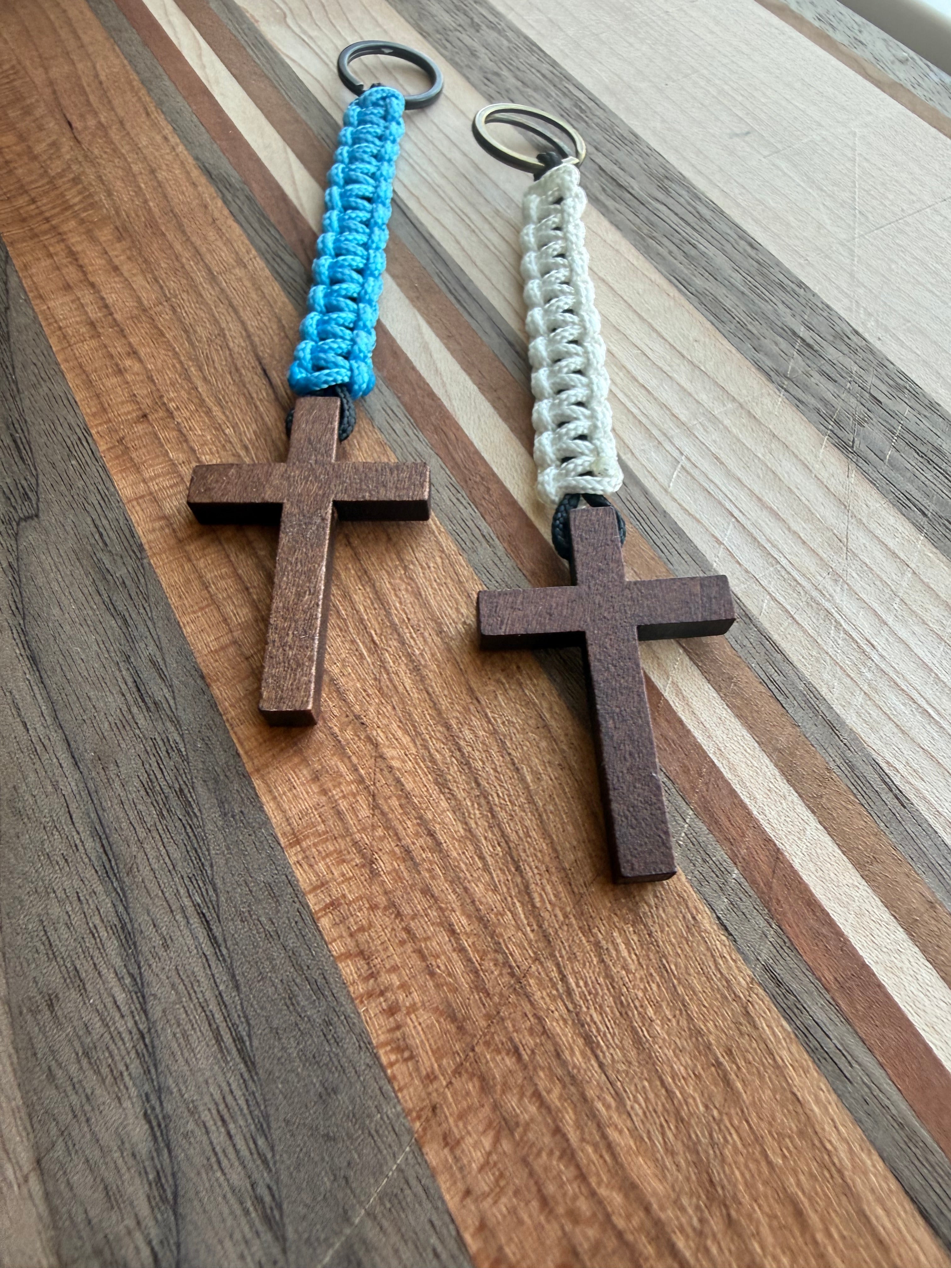 Wooden Cross Paracord Lanyard | Natural Finish| Faith, Military, Outdoors Accessories, Gift for Christian Men