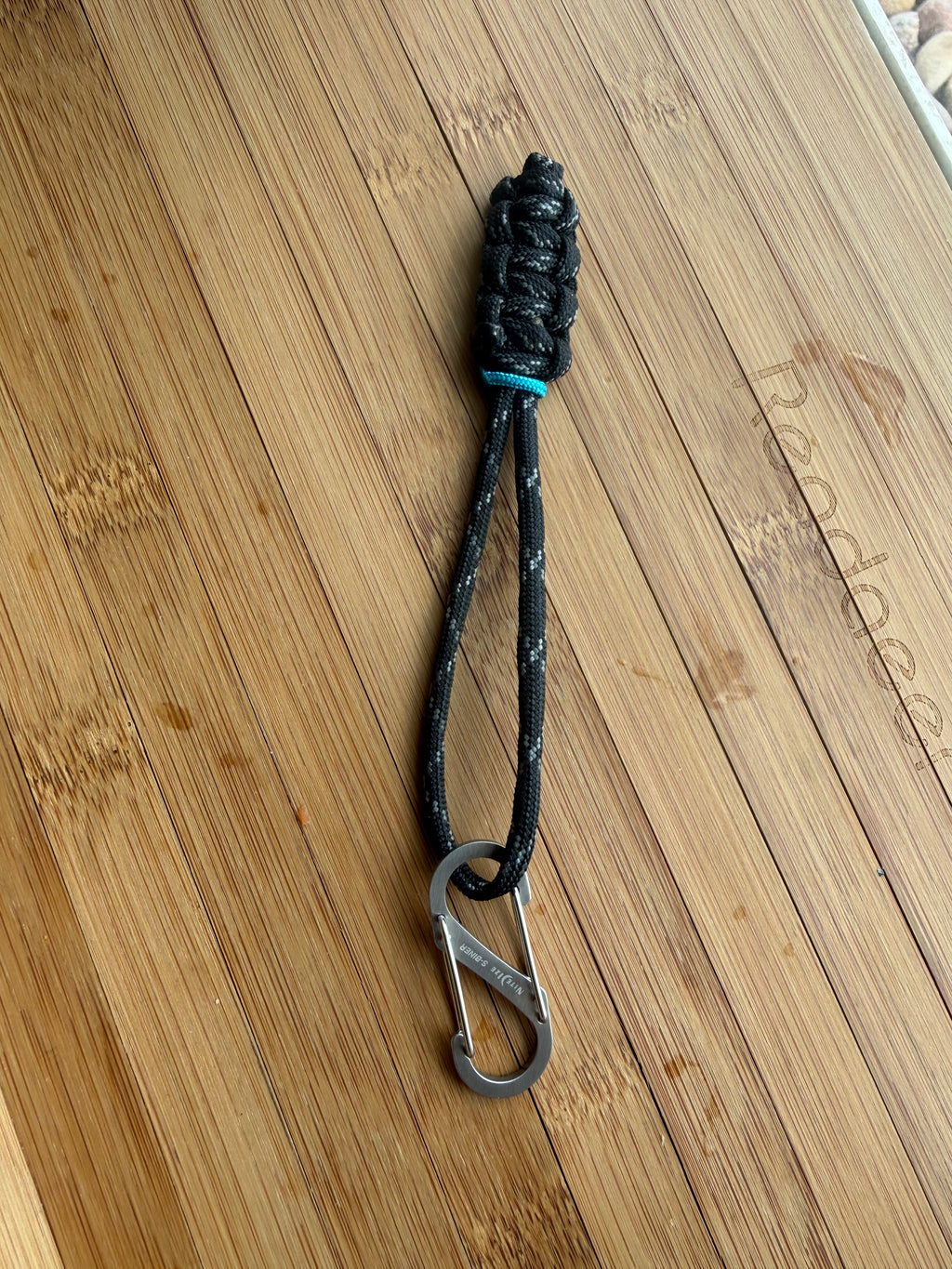 Thin Blue Line Key Fob| Stainless Steel Clip | Paracord Keychain