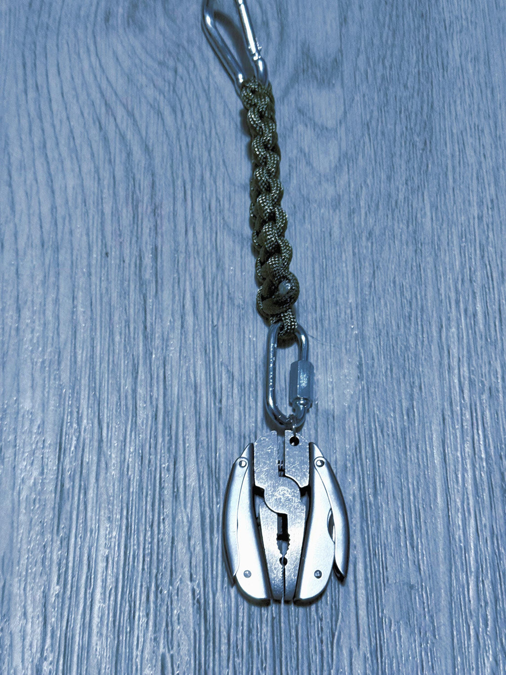 Cobra 550 Paracord Keychain| | Tactical Durable Functional EDC Fob with Multi-Tool| Green or Black| Military| Fishing| Camping